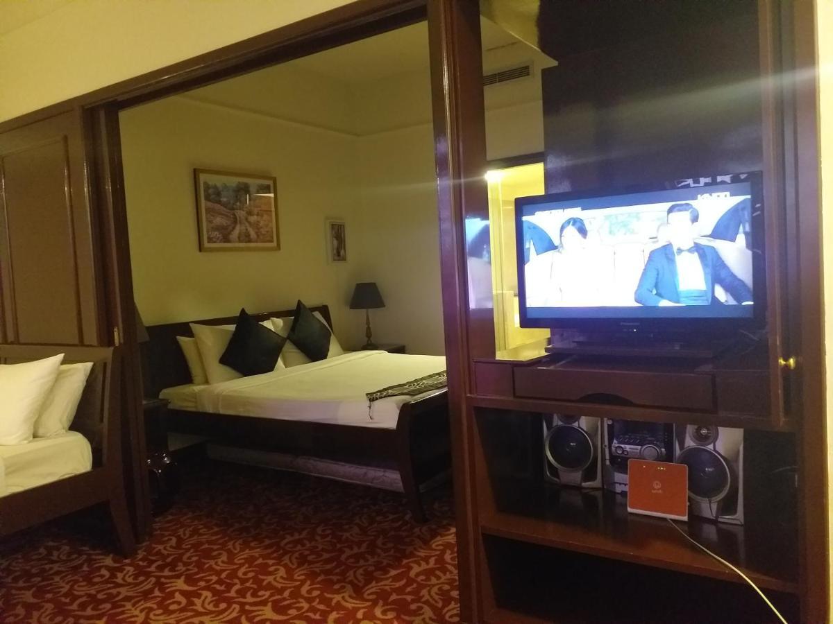 New sm service suite at times square Kualalampur Kuala Lumpur Bagian luar foto