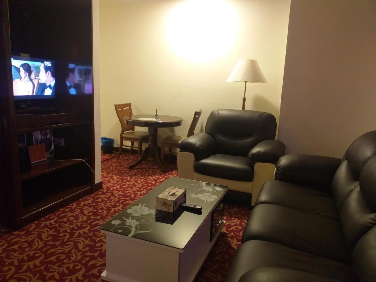 New sm service suite at times square Kualalampur Kuala Lumpur Bagian luar foto